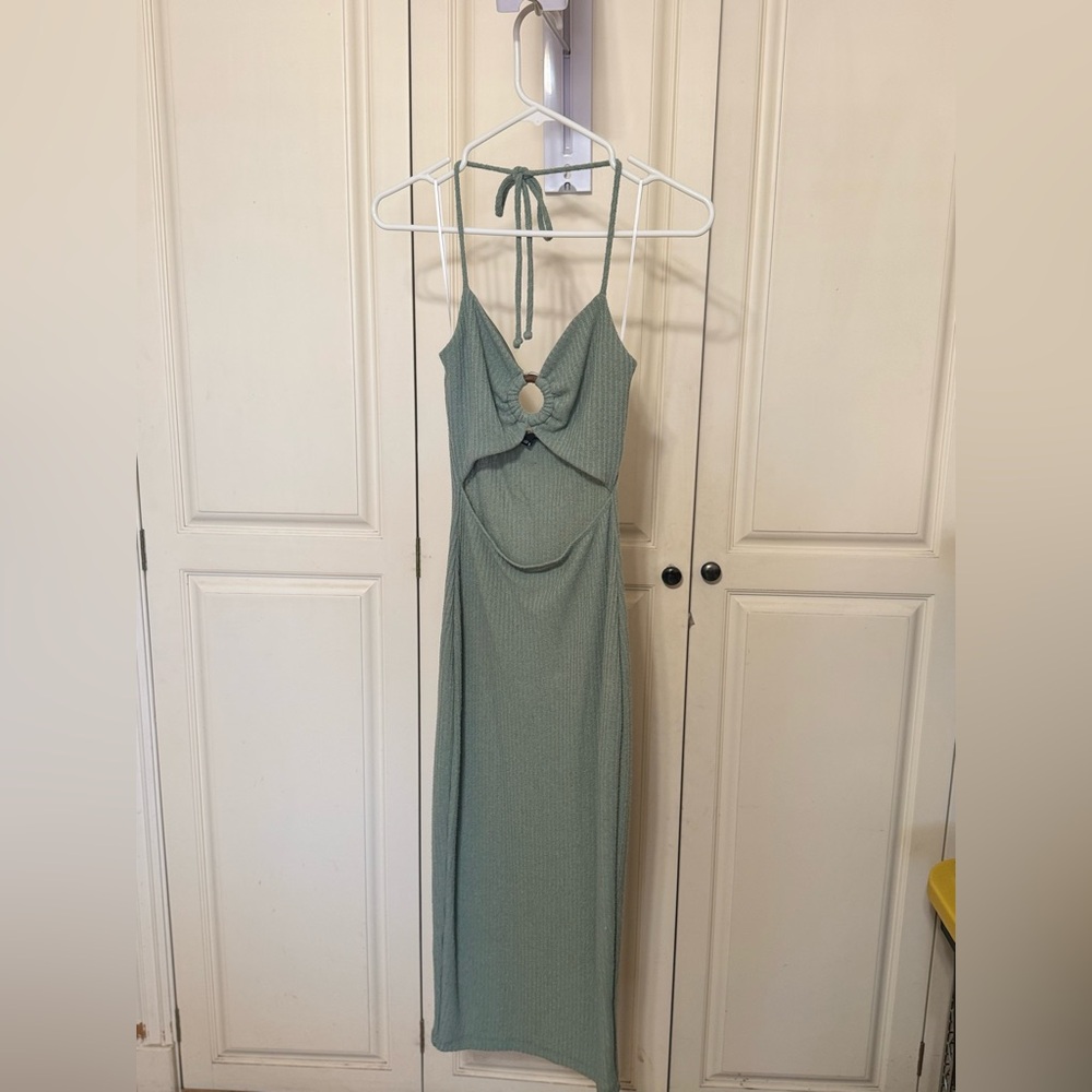 Windsor Green Halter Sheath Dress for Night Out